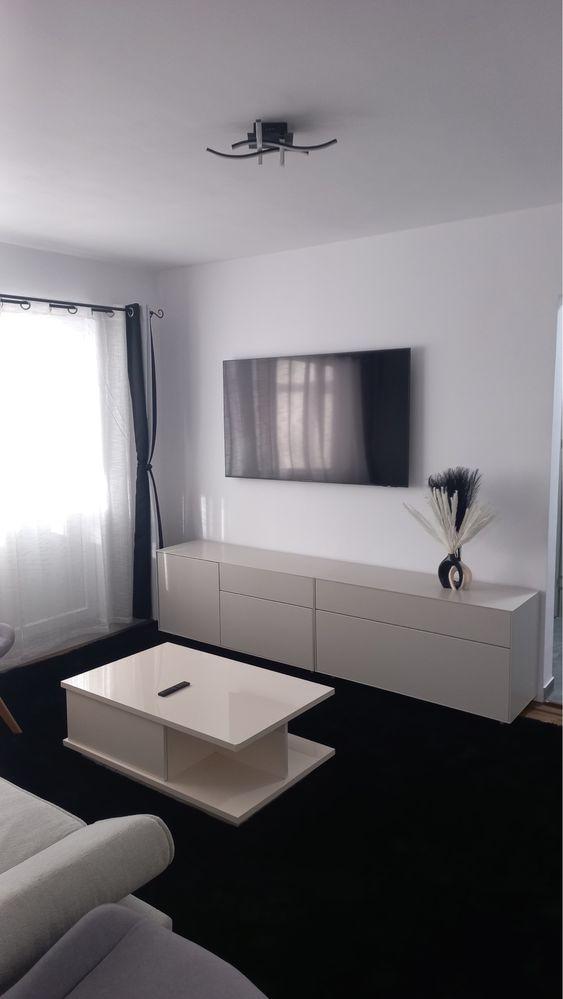 Apartament 2 camere, balcon la etajul 1 de inchiriat
