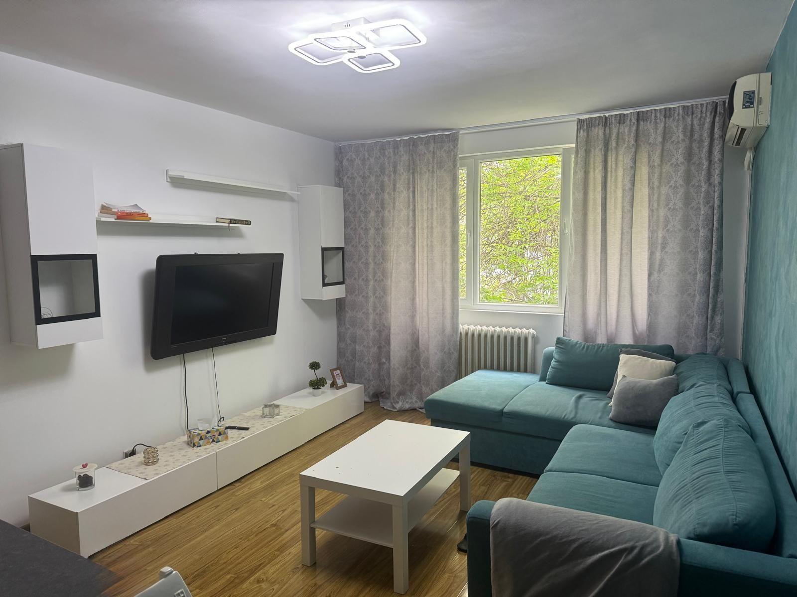 Închiriez apartament 2 camere Piata Resita berceni - imagine 1