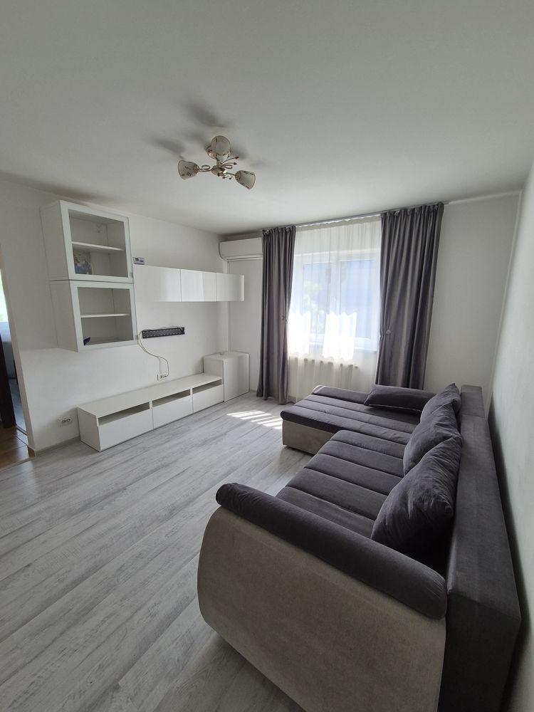 Proprietar vand apartamnet 3 camere zona salaj/parc humulesti - imagine 1