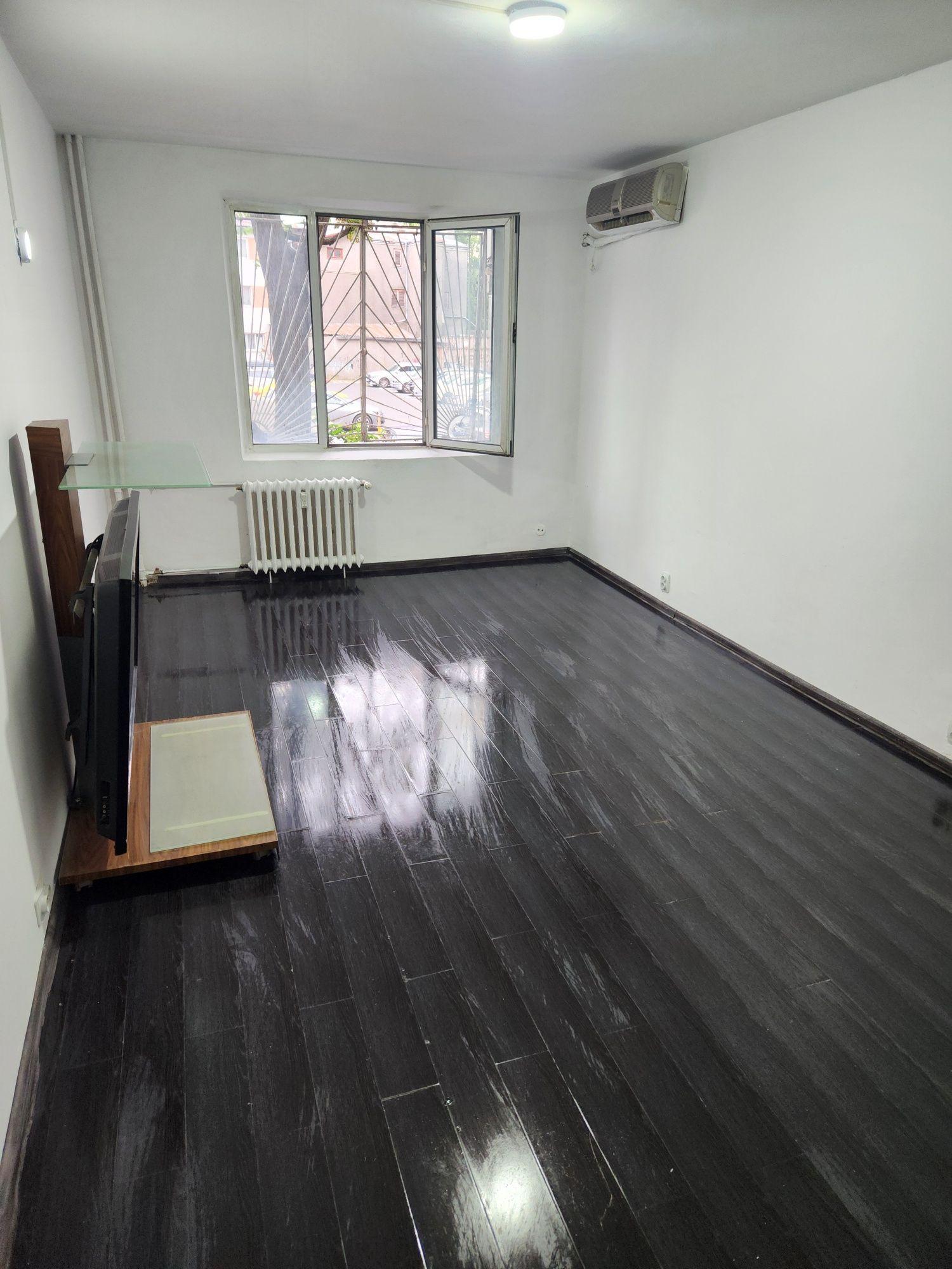 Proprietar 4 camere Rahova, parter,  83 mp + boxă, renovat, eliberare imediat - imagine 1