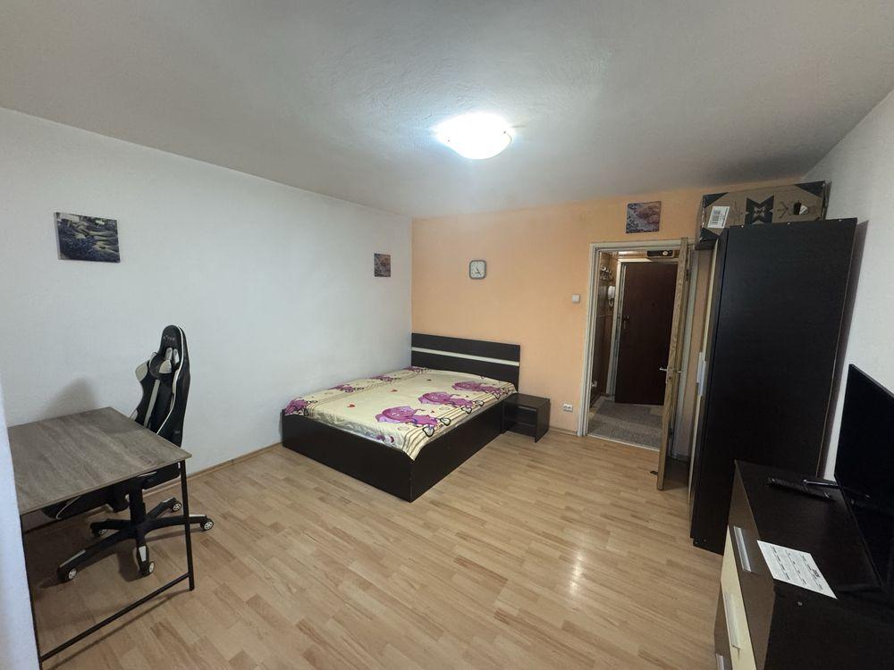 Garsoniera Mall Plaza Lujerului - Chirie 320€ - 5 min de metroul Tudor Vladimirescu - imagine 1