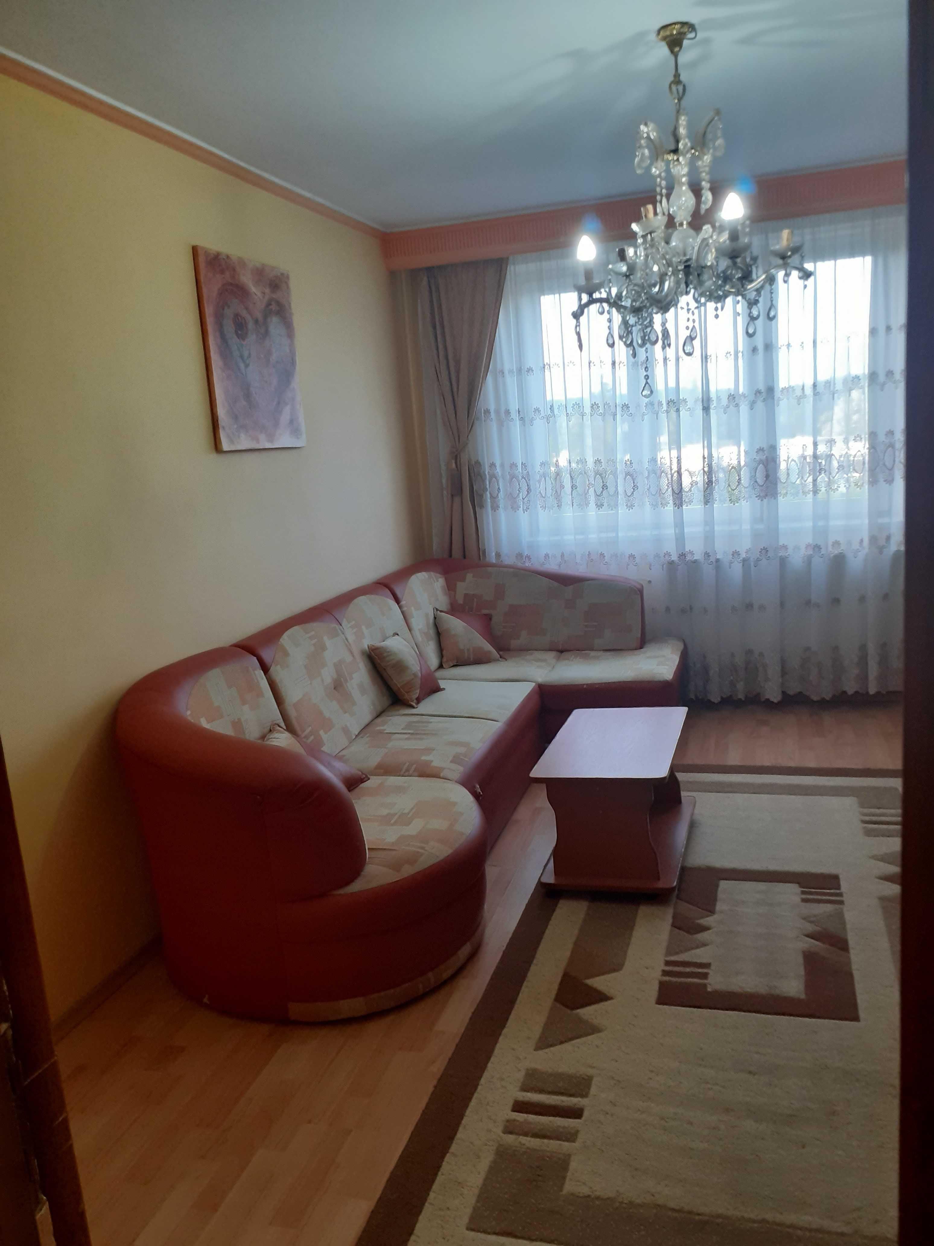 Inchiriez apartament 2 camere zona Nord - imagine 1