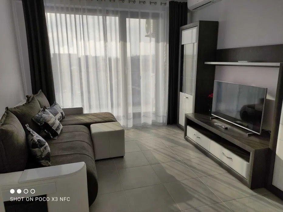 Închiriez apartament 2 camere zona Gavana Nord - imagine 1