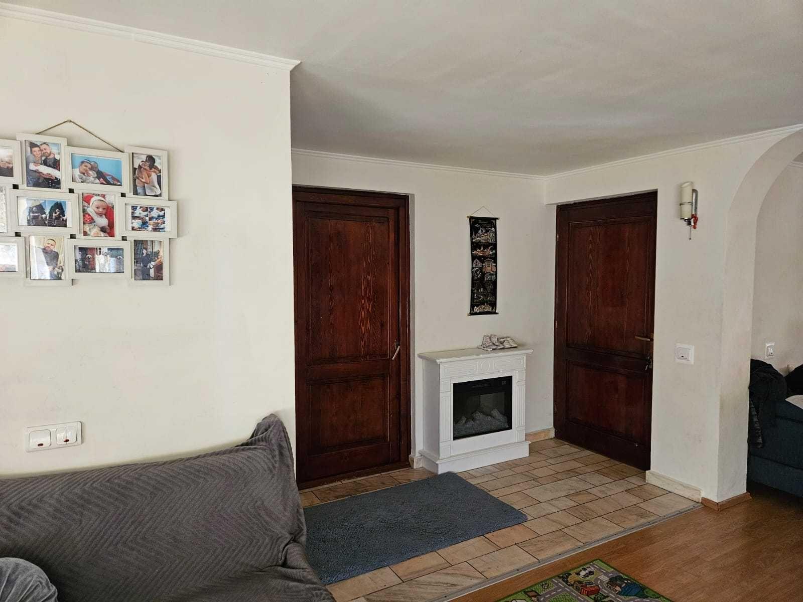 Ofer Închiriere apartament in vila