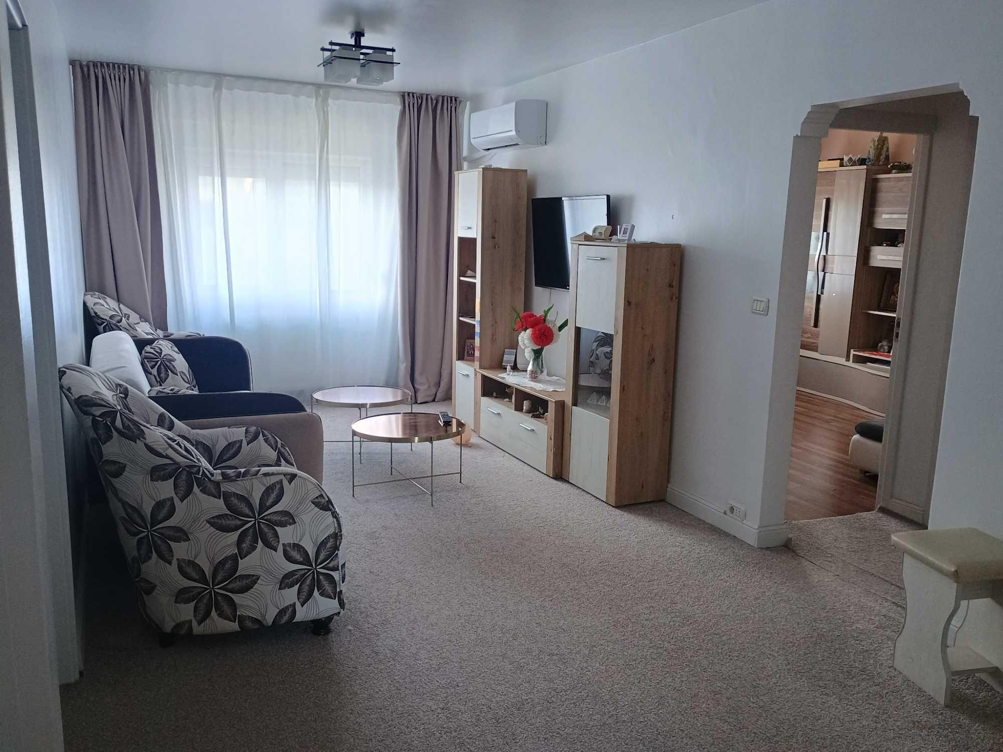 Apartament 3 camere decomandat, mobilat complet – Bacău Nord, Aprodu Purice, proprietar