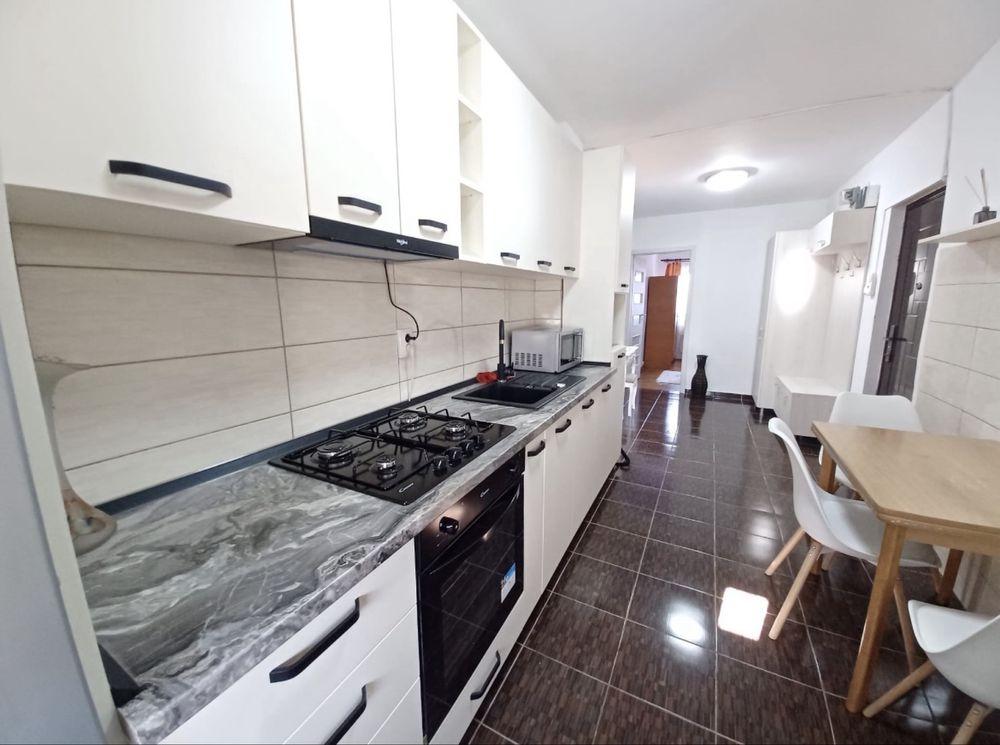 Apartament 3 camere de inchiriat - imagine 1
