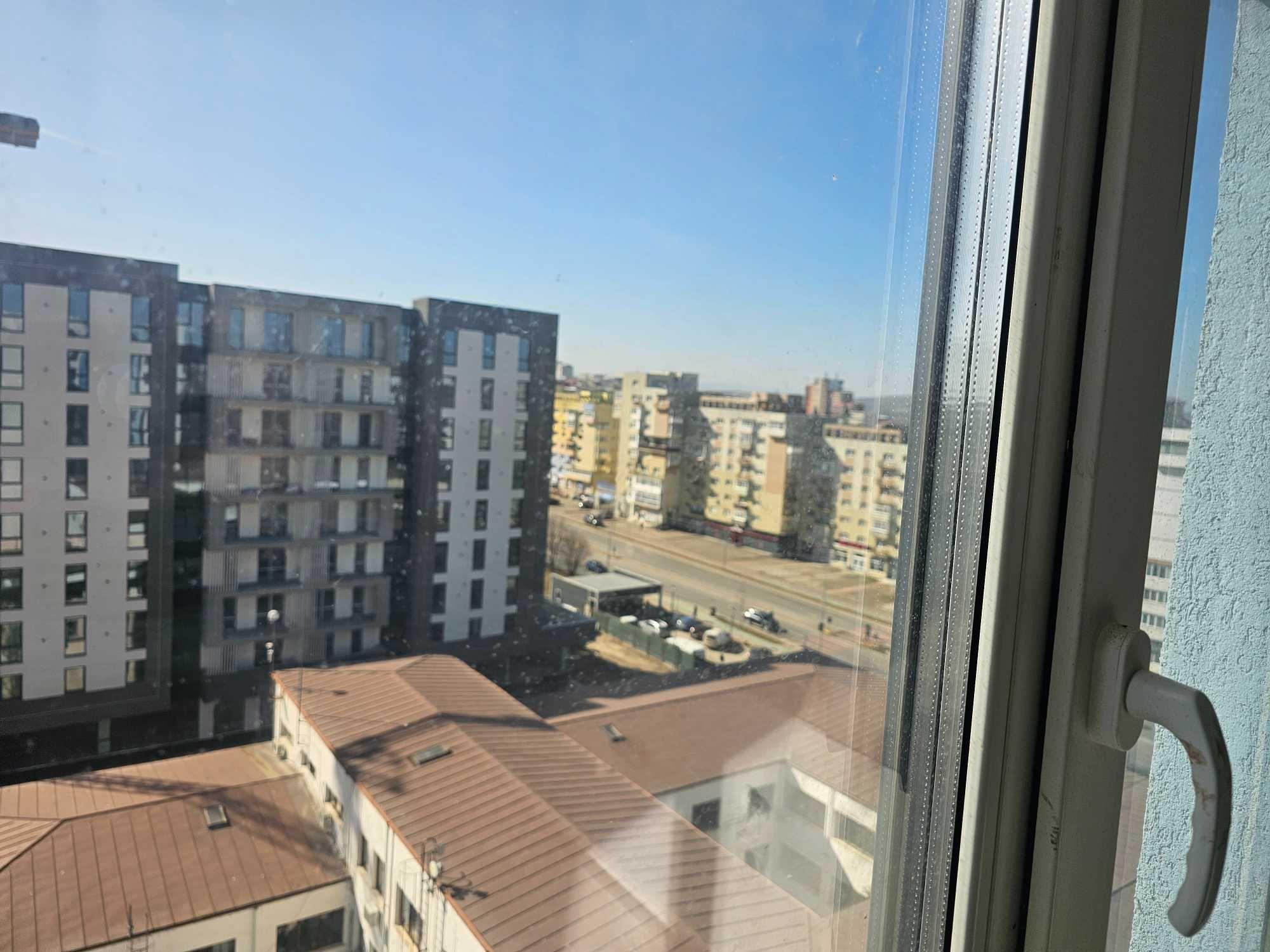 Inchiriez apartament 3 camere - imagine 1