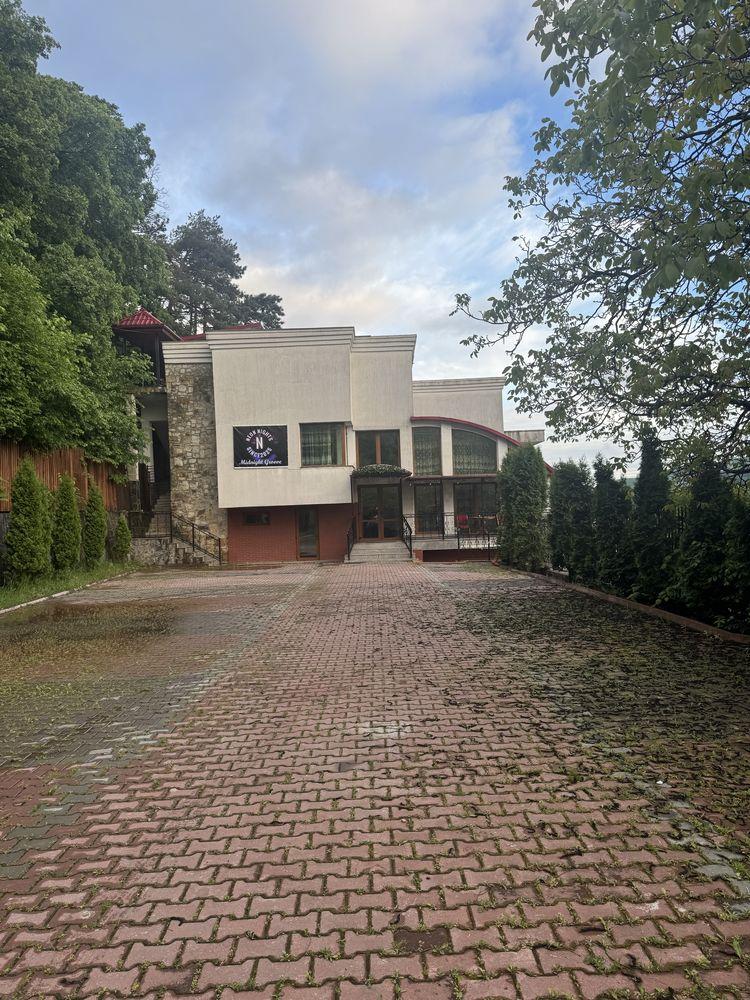 Vand Pensiune In centrul orasului Piatra-Neamt - imagine 1