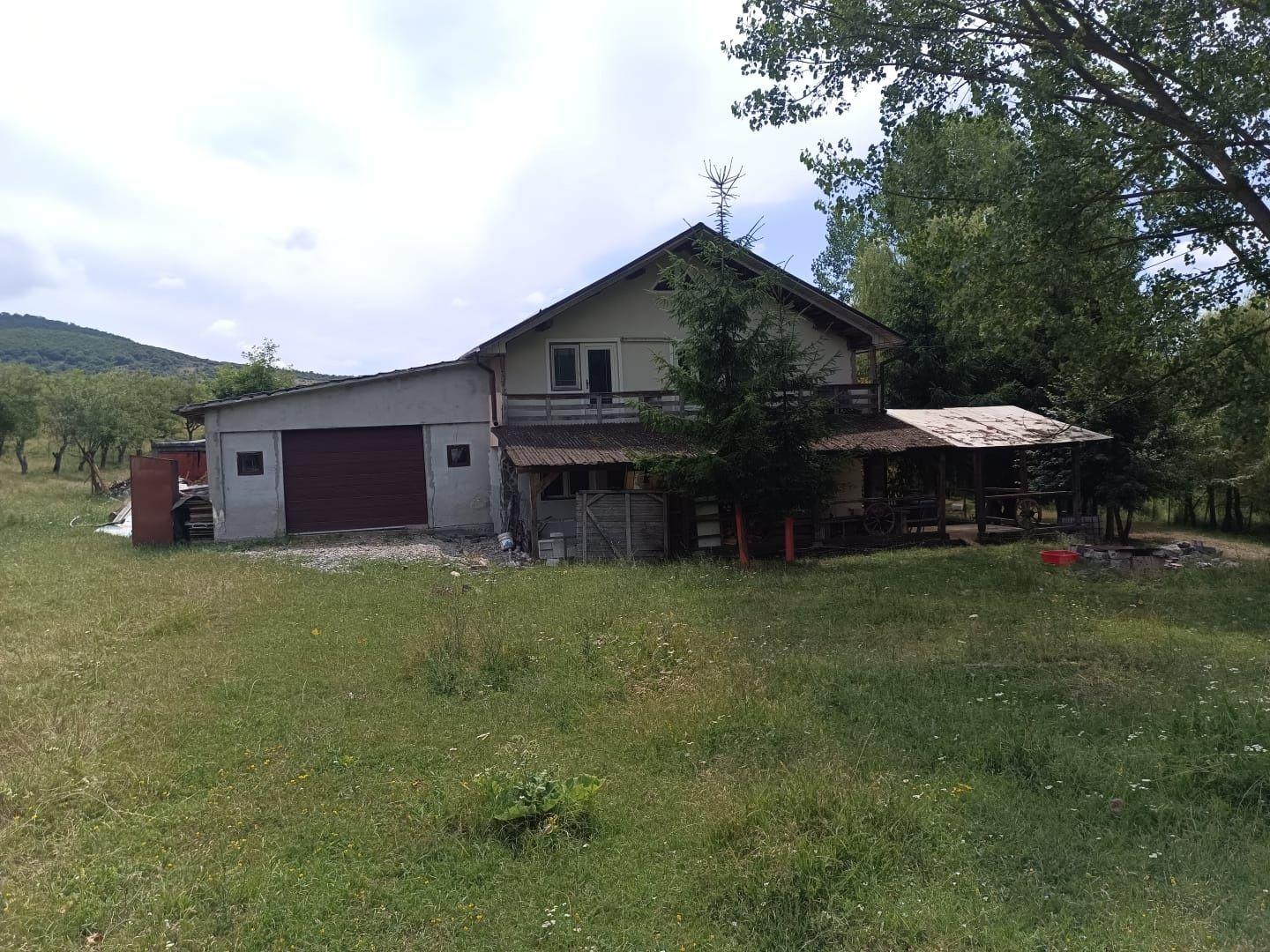 Casa + Teren de vanzare 7 Hectare - imagine 1