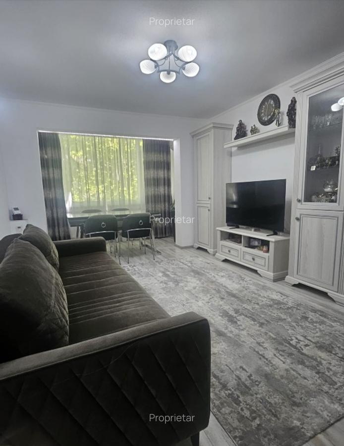 Apartament 2 camere , decomandat , Tomis Nord - Cismelei - imagine 1