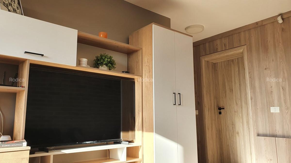 Inchiriez ap smart Oradea cart Nufarul, complex Anastasia, 1loc de parcare-360EU