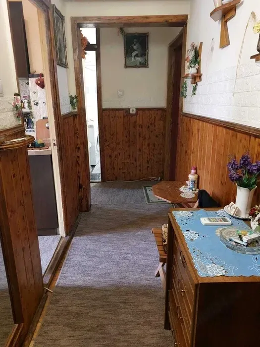 Persoana fizica dau in chirie ap. 2 cam, decomandat, str. F-cii de zahar - imagine 1