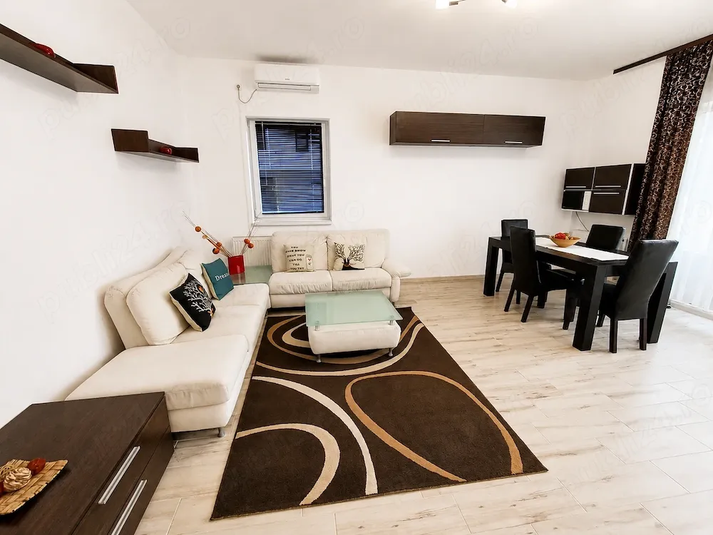 Persoană fizică   Apartament 2 camere modern + 2 parcări | Zona Grand Hotel Italia - imagine 1