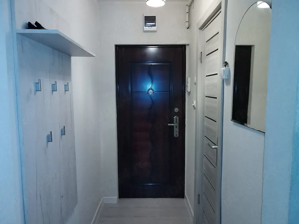 Apartament complet mobilat și utilat - imagine 1