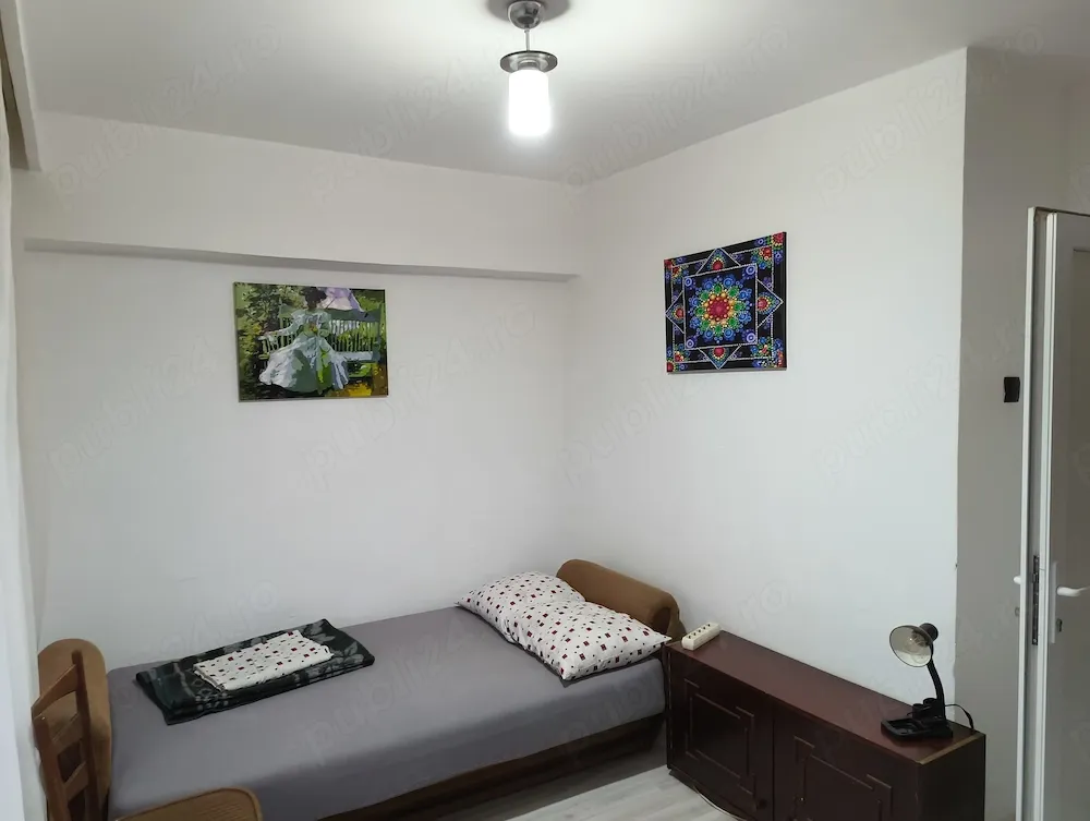 Inchiriez apartament zona Delfinariu Constanta - imagine 1