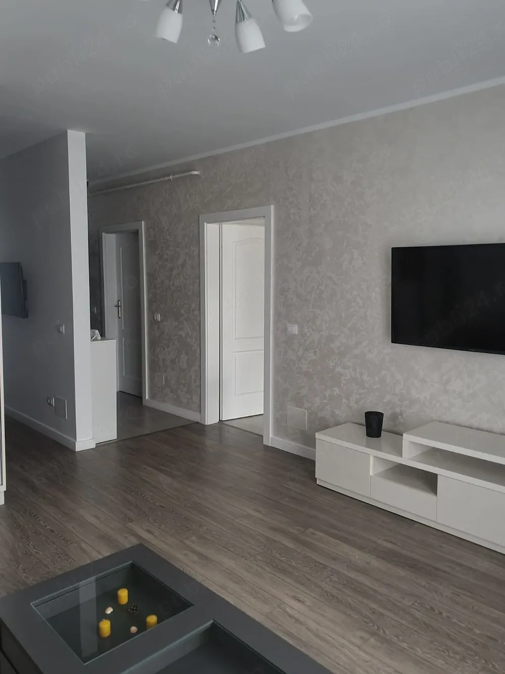 Studio, zona Stadion, bloc nou, 400-450 euro, minim 1 an, garanție, loc de parcare inclus! - imagine 1