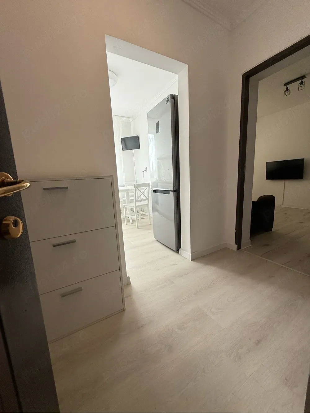 Apartament spre inchiriere, central, complet utilat! - imagine 1