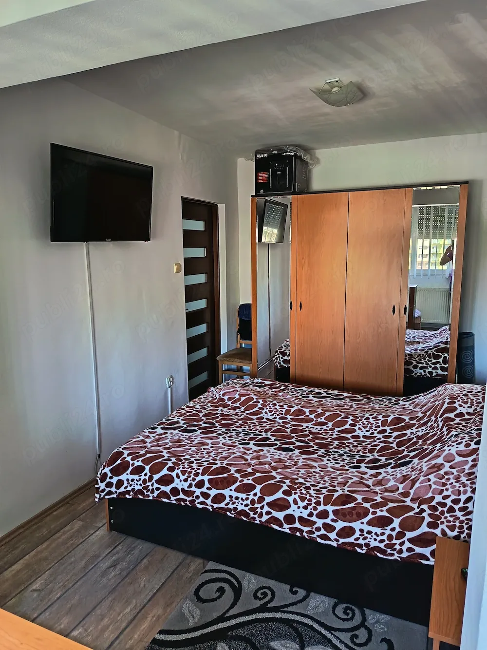 Inchiriez apartament 2 camere - imagine 1
