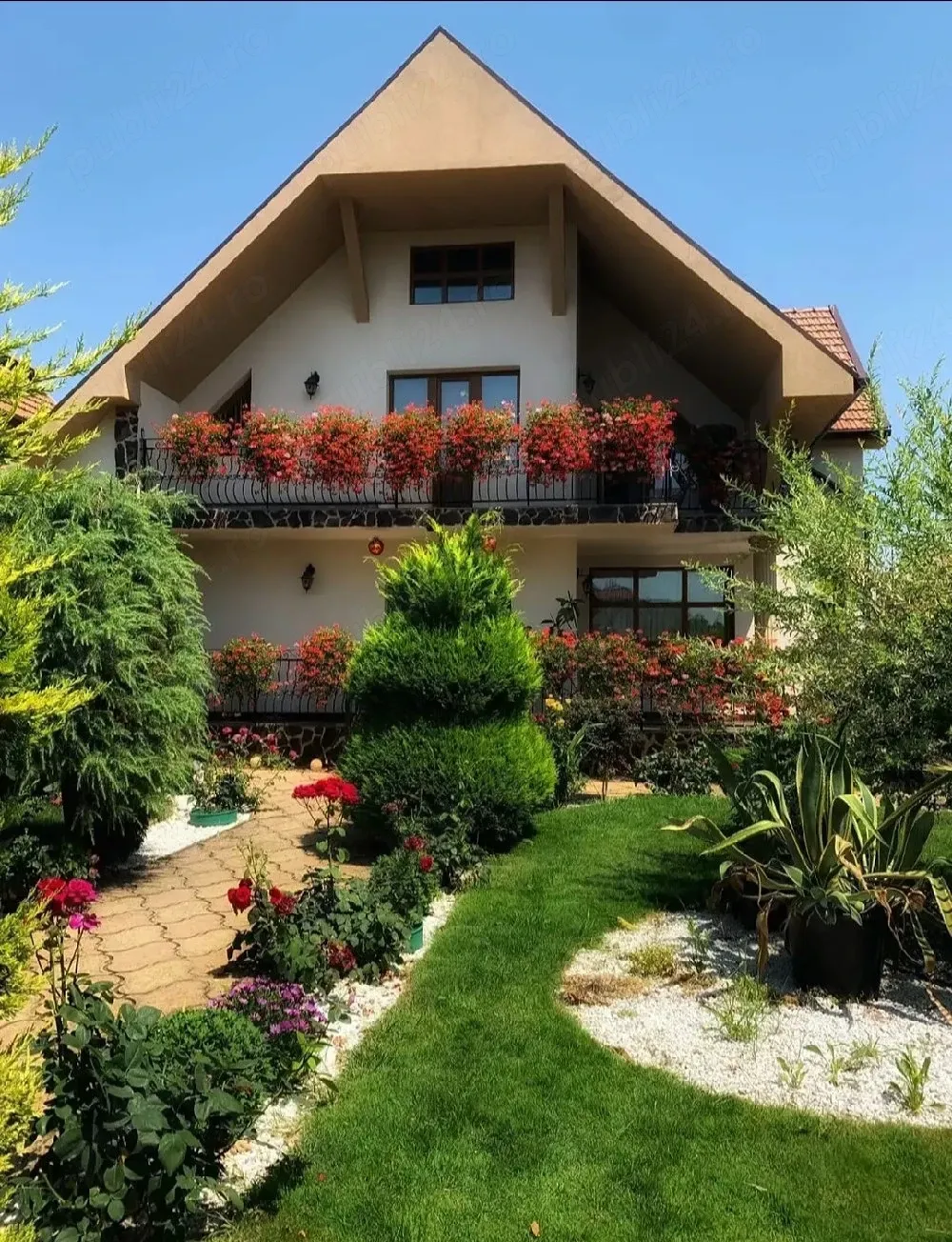 Casă de închiriat în regim hotelier - imagine 1