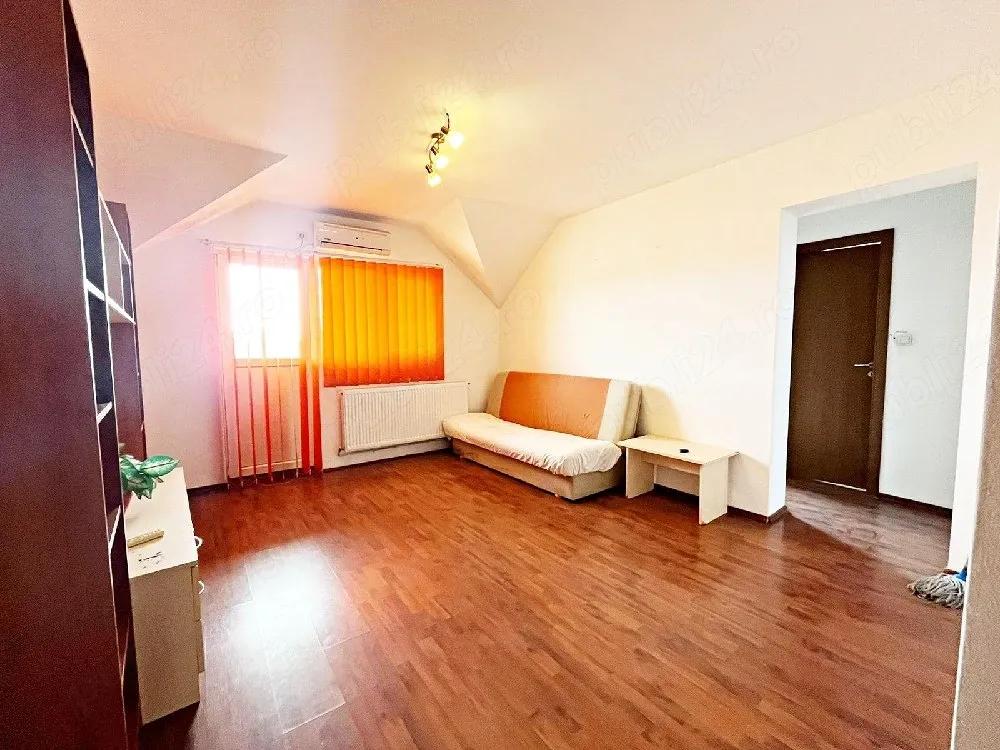 Proprietar vand apartament 2 camere - imagine 1