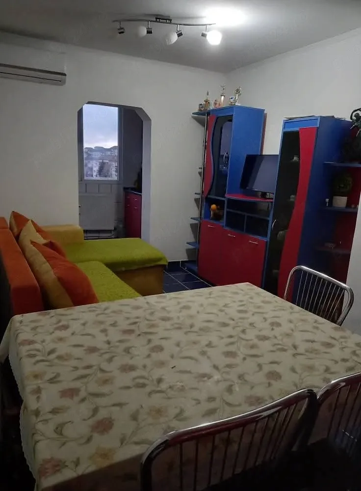 Apartament 2 camere decomandat - imagine 1