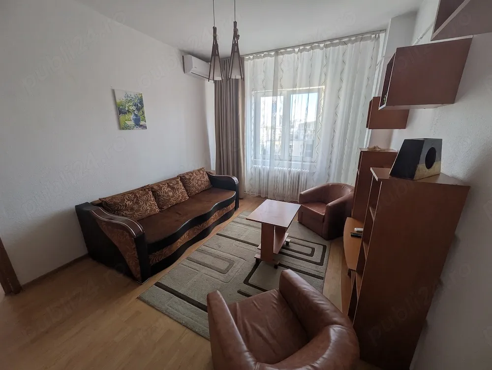 Piața Română. Proprietar, închiriez apartament 2 camere semidecomandat lângă ASE,