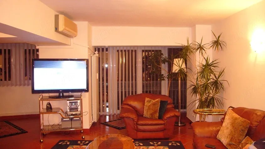 Duplex mobilat lux cu centrala de apartament si loc parcare