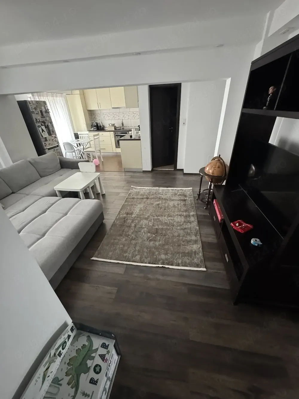 Apartament 3 camere de inchiriat 85m2 -6 8  Metrou Piata Muncii 350m, centrala proprie , loc parcare
