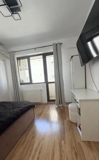 berceni etaj 3 grand arena cu parcare