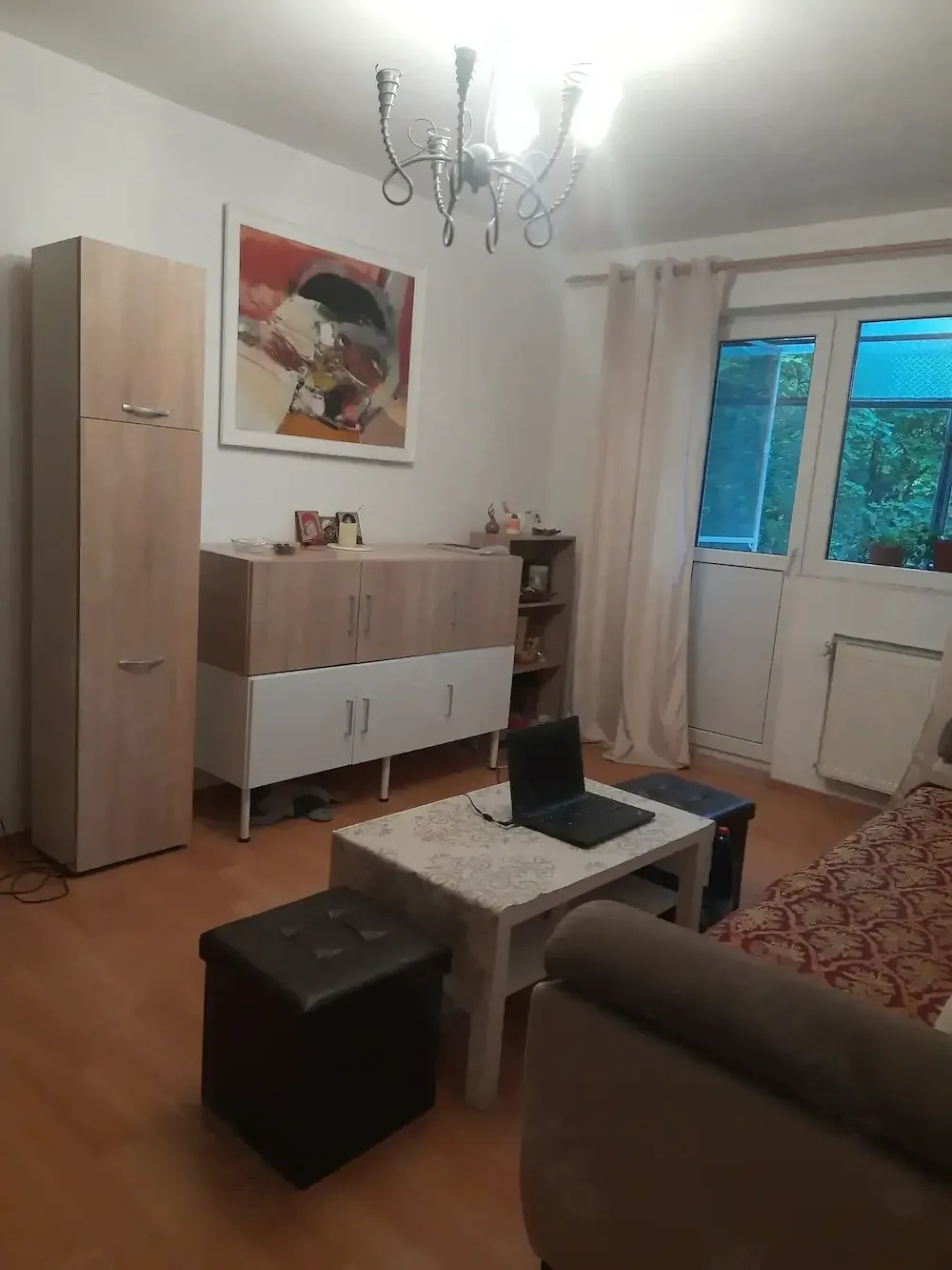 vand apartament 4 cam 2 bai 2 balcoane zona Plaza sect 6. - imagine 1
