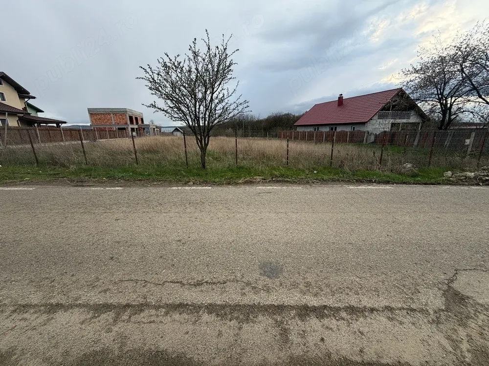 Teren intravilan 1000 mp Miroslava   Ciurbești | Utilități + Autorizație