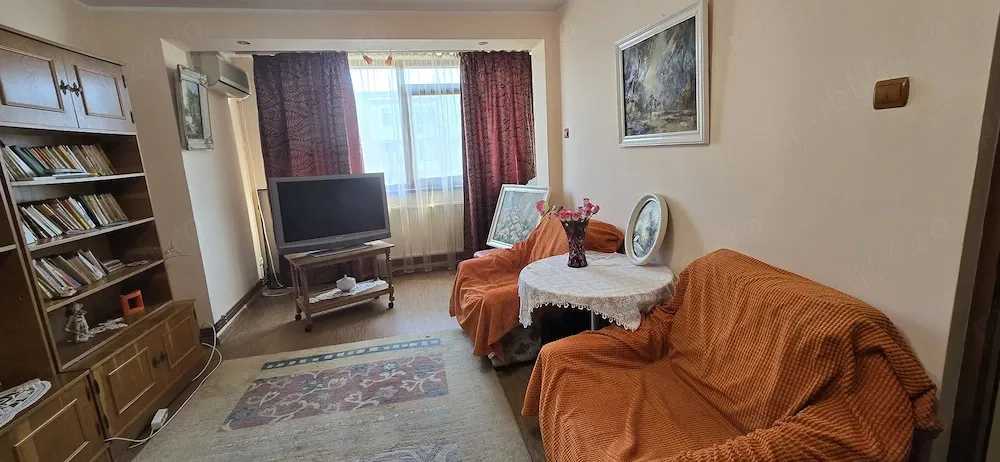 Vanzare apartament 2 camere - imagine 1