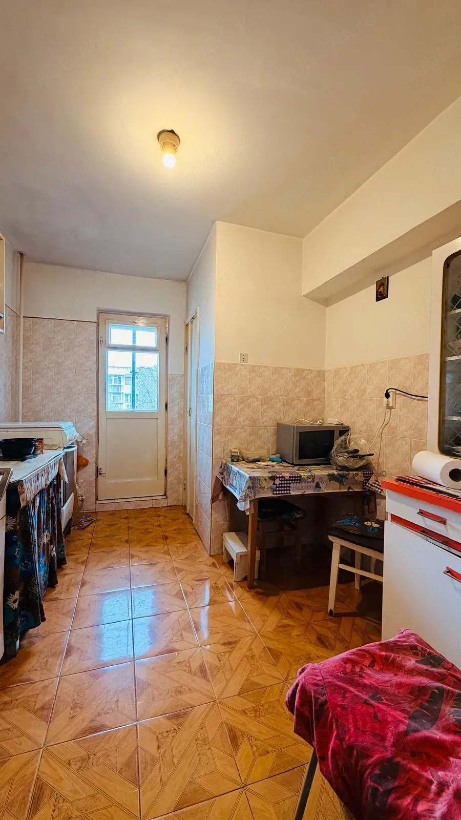 Vand 2 camere decomandate 60mp, 70.000 euro, Galaţi, Mazepa - imagine 1