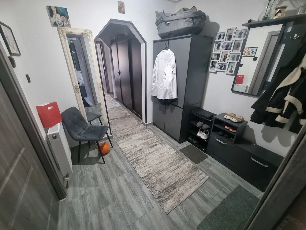 Inchiriem apartament 3 camere