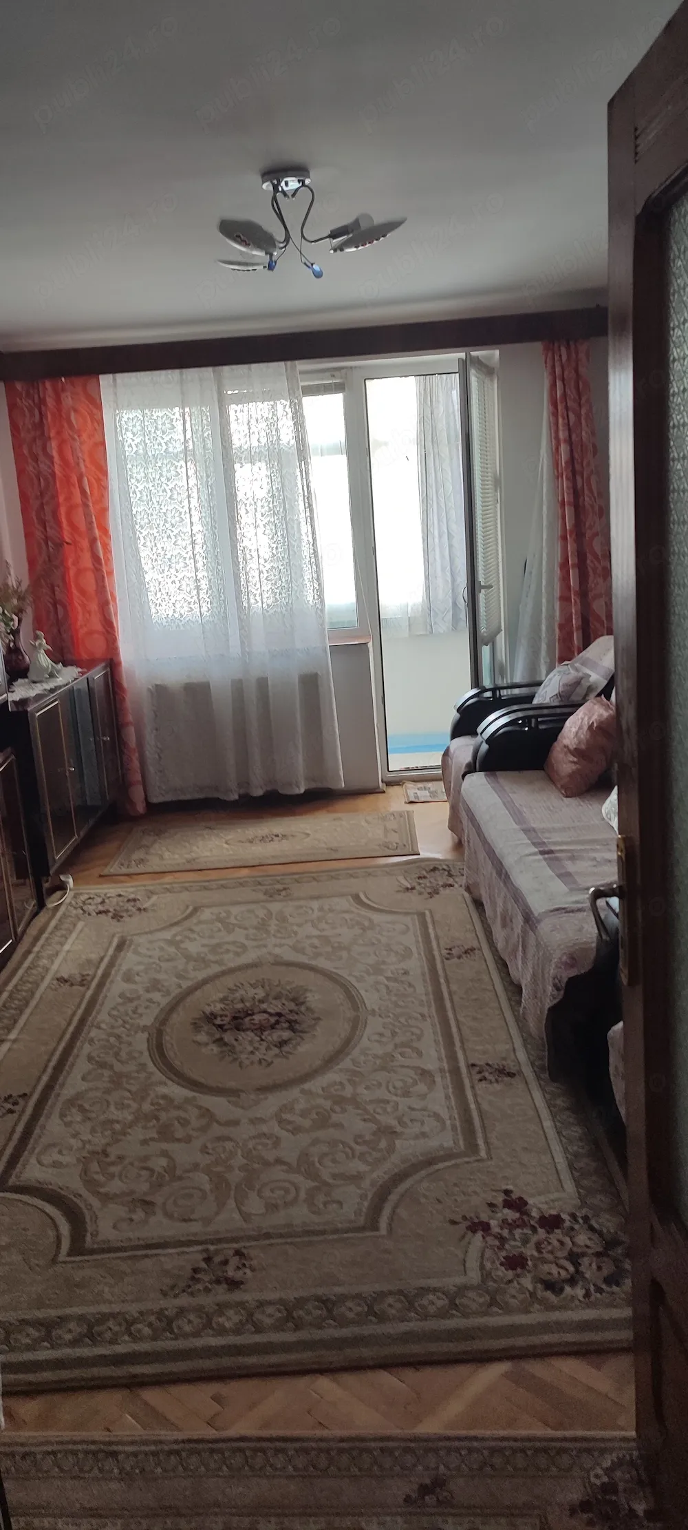 apartament de vanzare