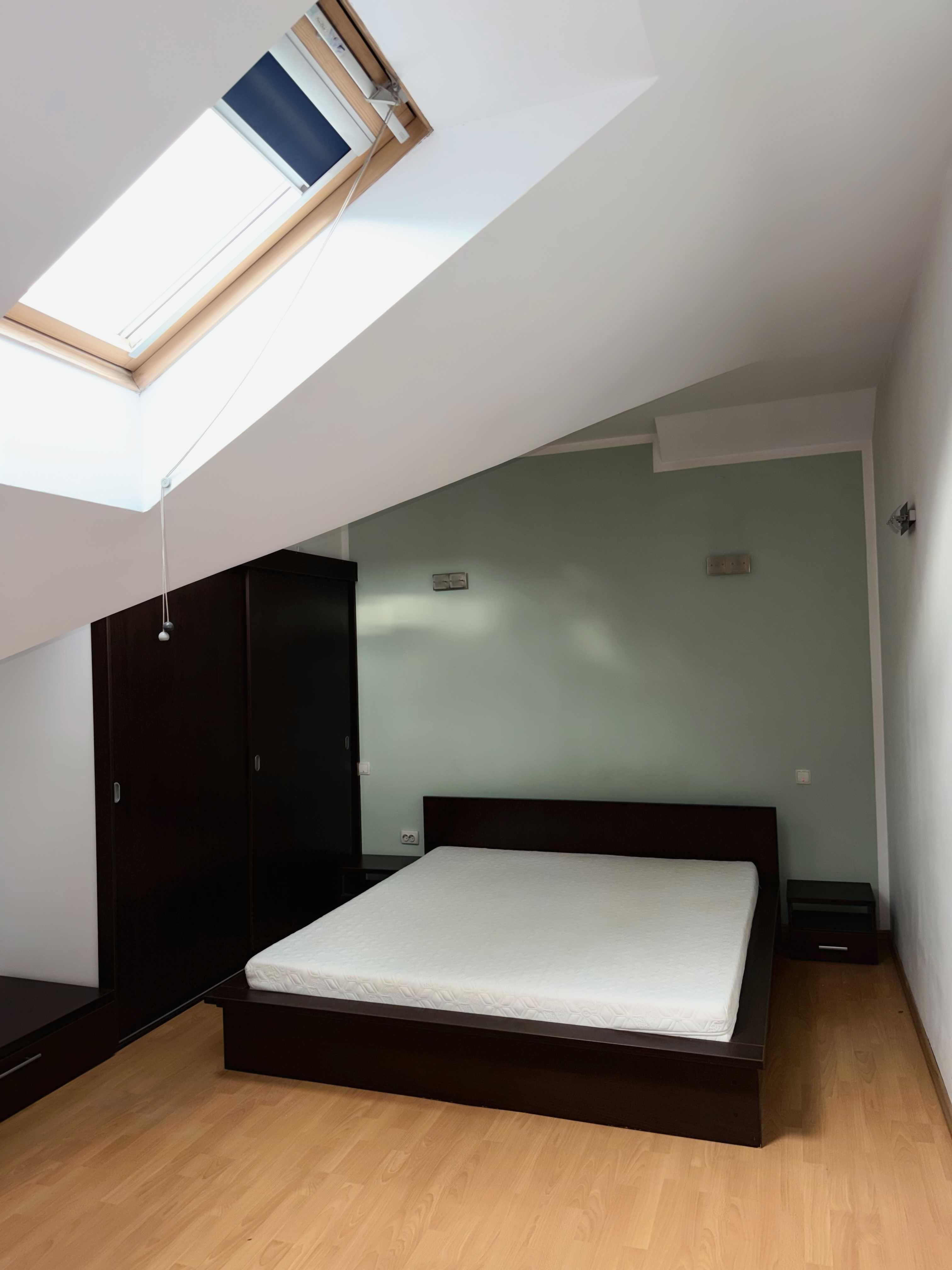 Apartament 2 camere cu scară interioară de închiriat cu loc de parcare subteran – Grigorescu, zona Donath