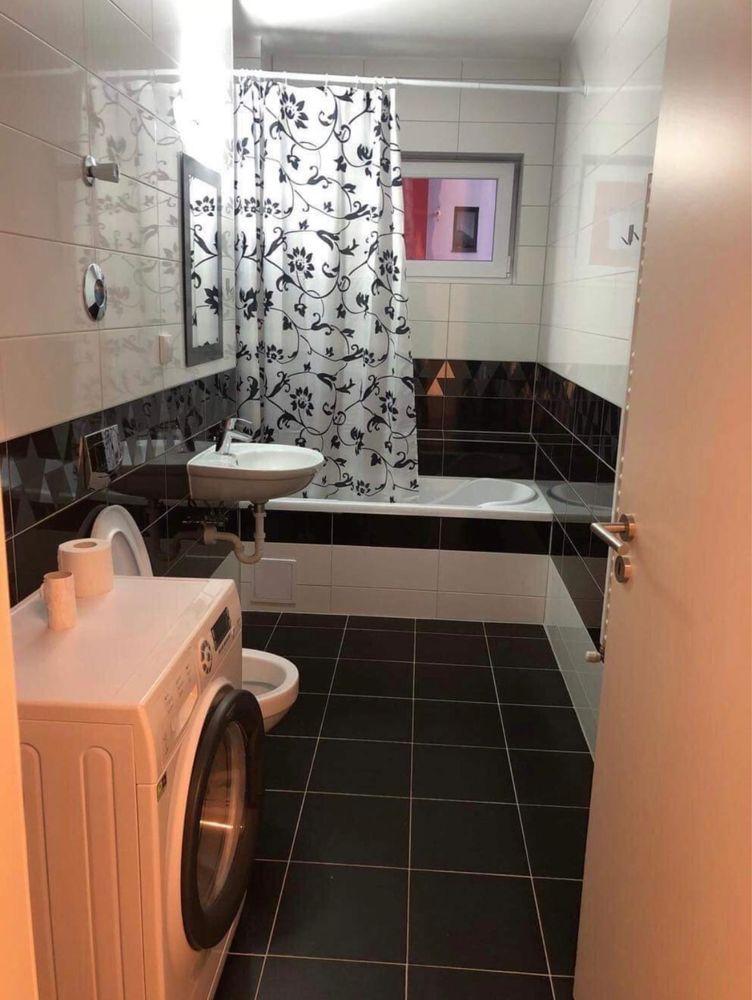 Inchieriez apartament zona Coresi 2 camere