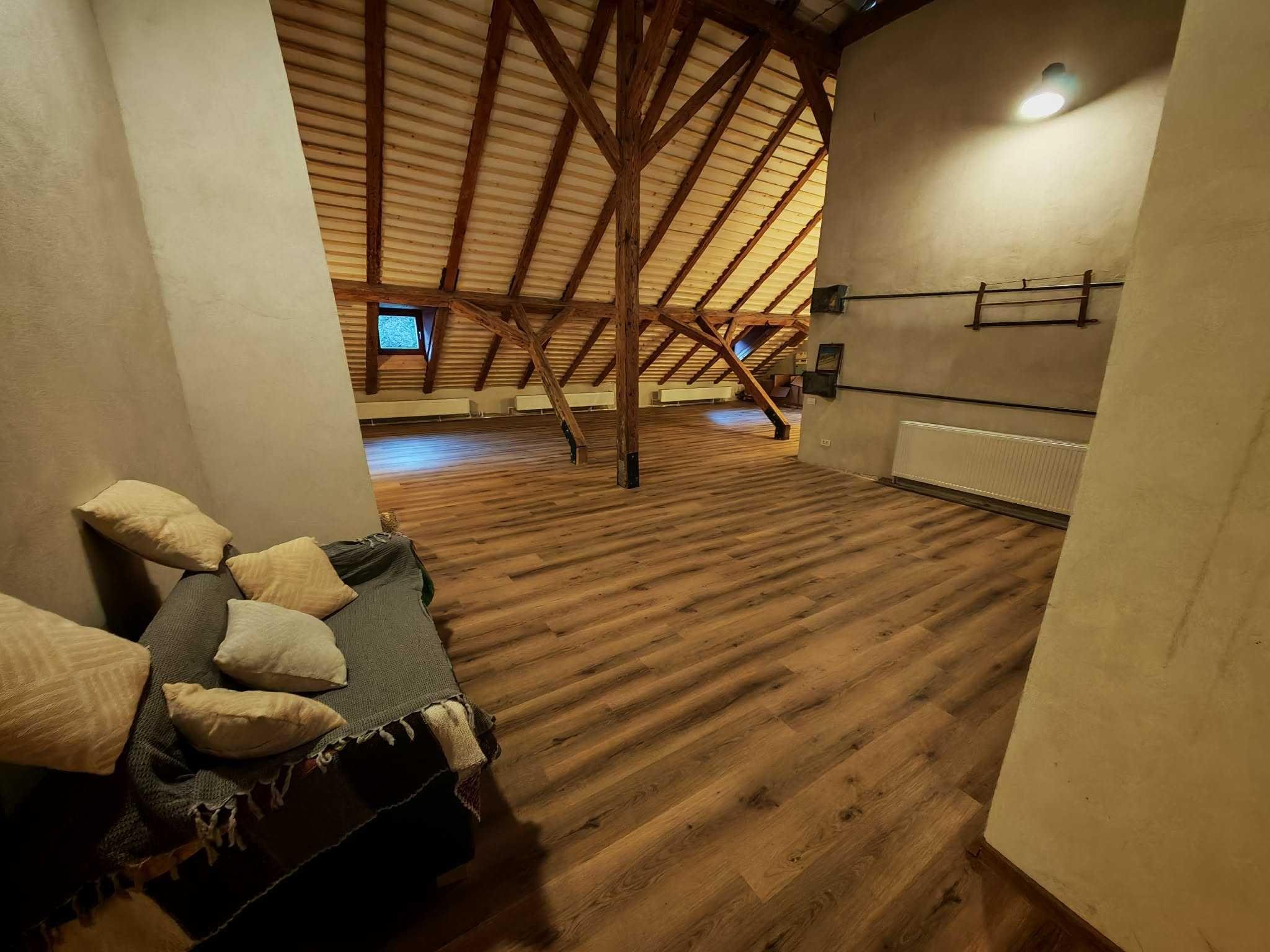 Pod open-space centru Brasov Biserica Neagra, proaspat renovat - imagine 1