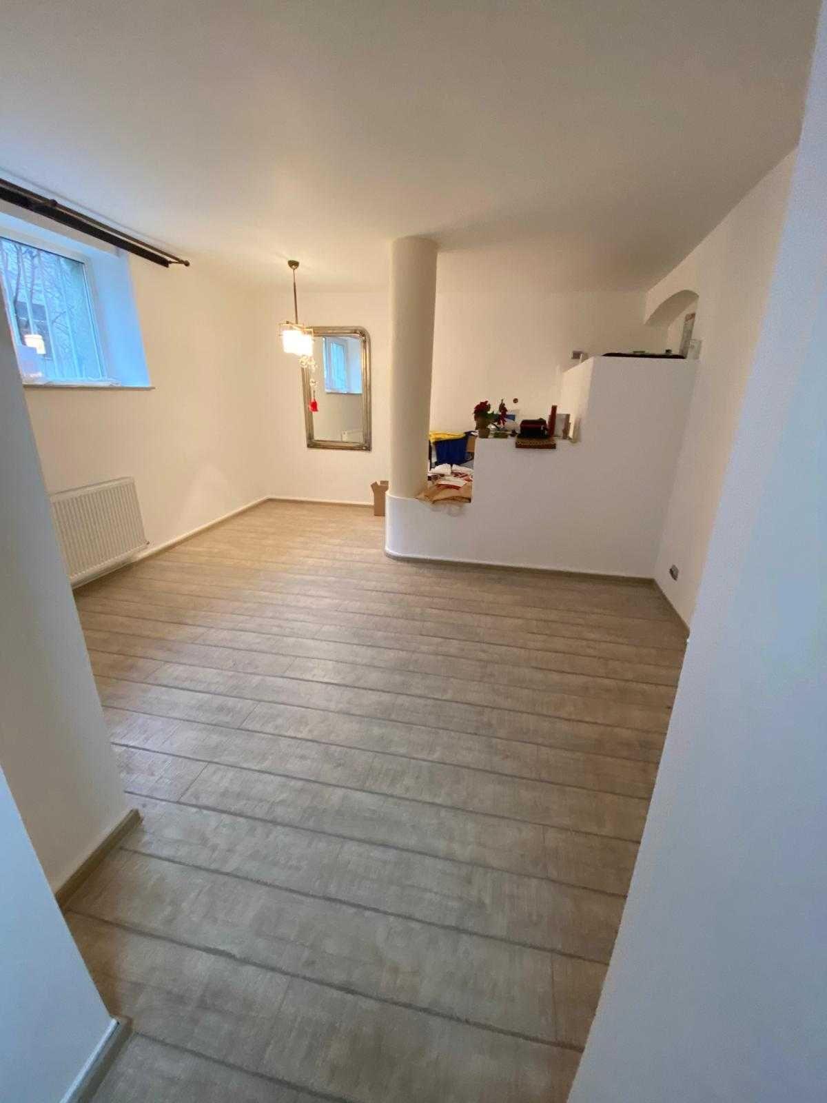 INVESTITIE - Apartament 2 camere decomandate Centrul Istoric