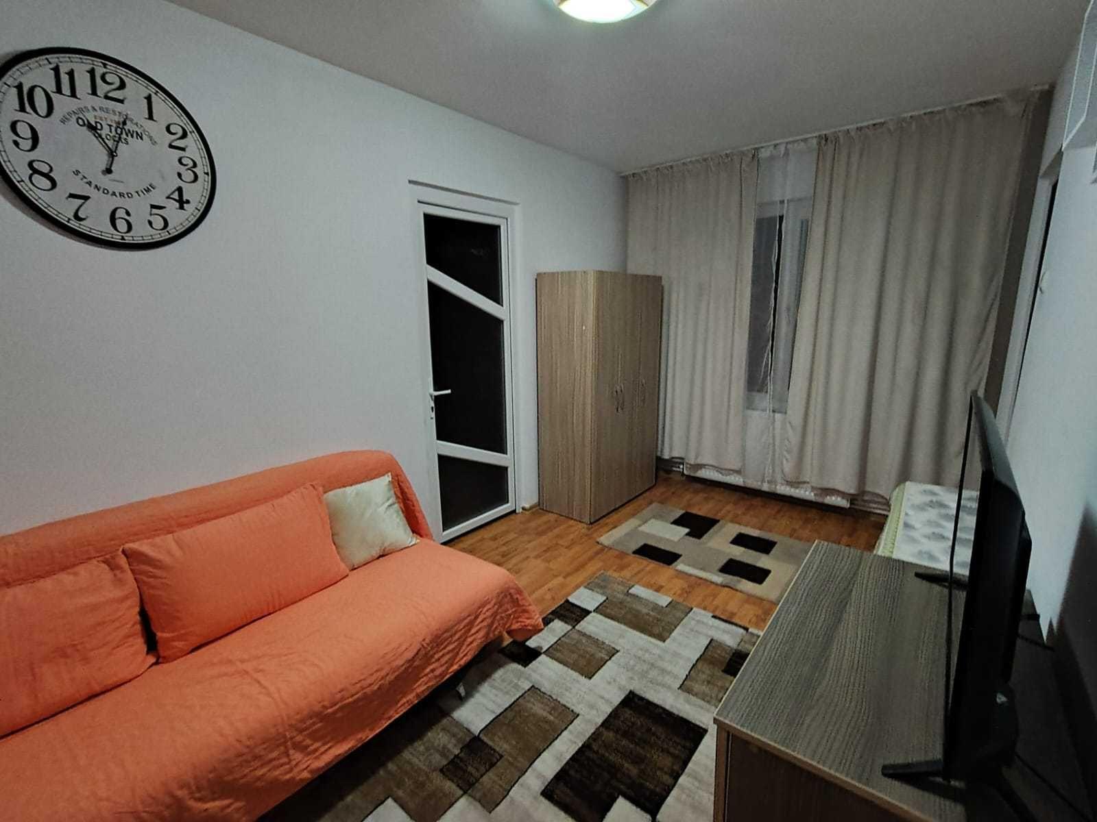 Inchiriez apartament langa Scoala 8