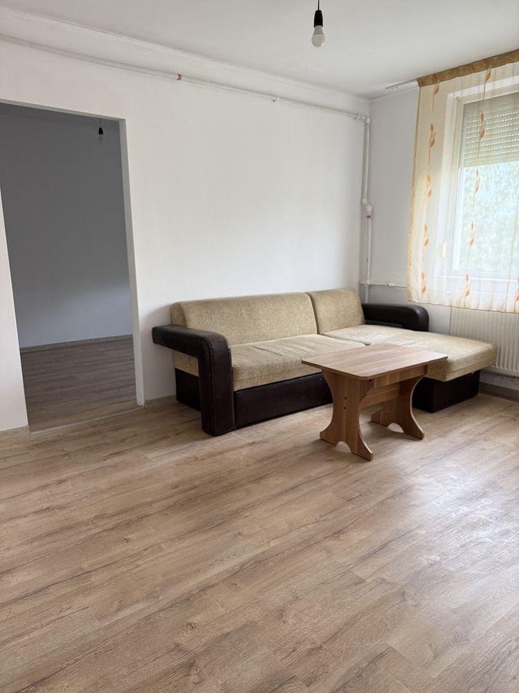 Apartament cu 2 camere tip L de vanzare in Rogerius
