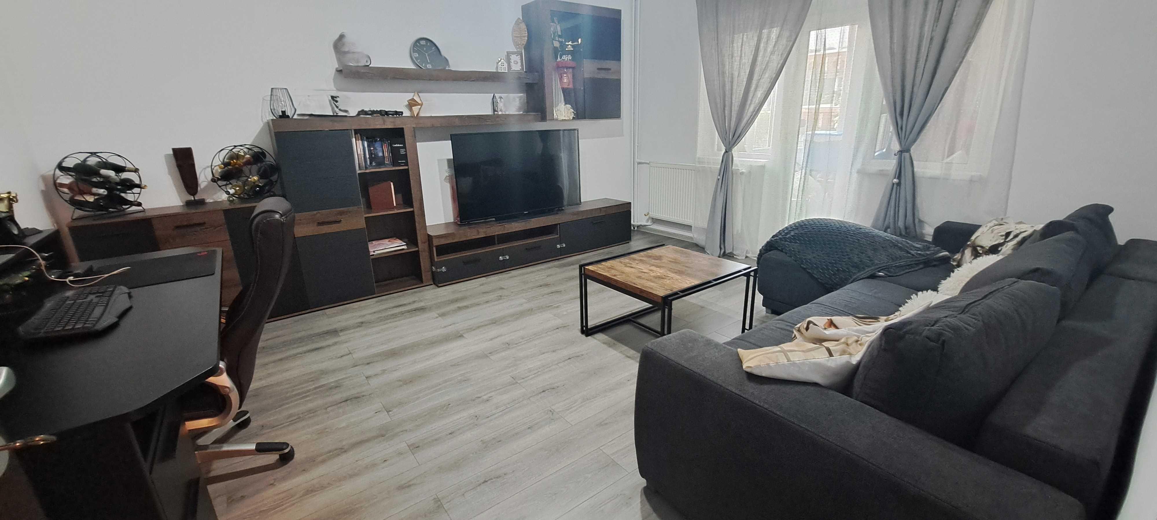 Apartament 3 Camere Decomandat Tip Q