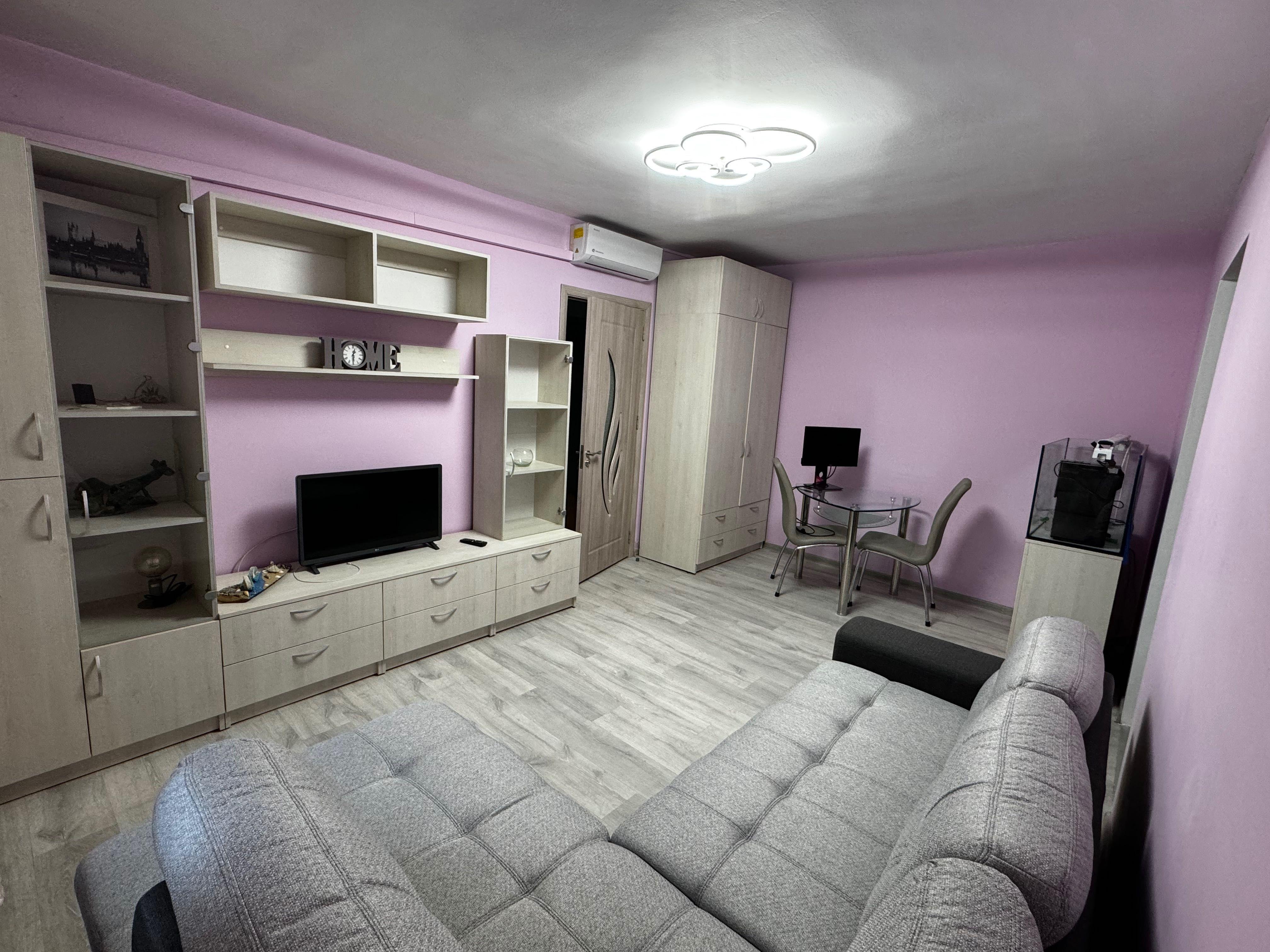 Inchiriez apartament 2 camere, Rogerius, zona Ciresica
