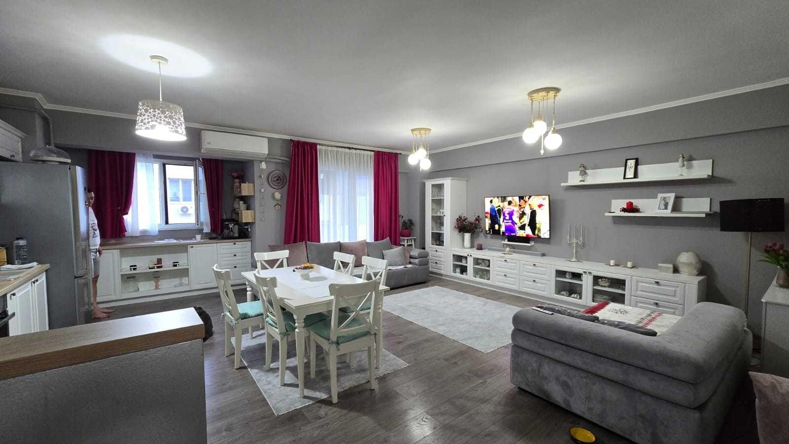 Vanzare apartament 3 camere 9 Mai- ProfiCity - imagine 1
