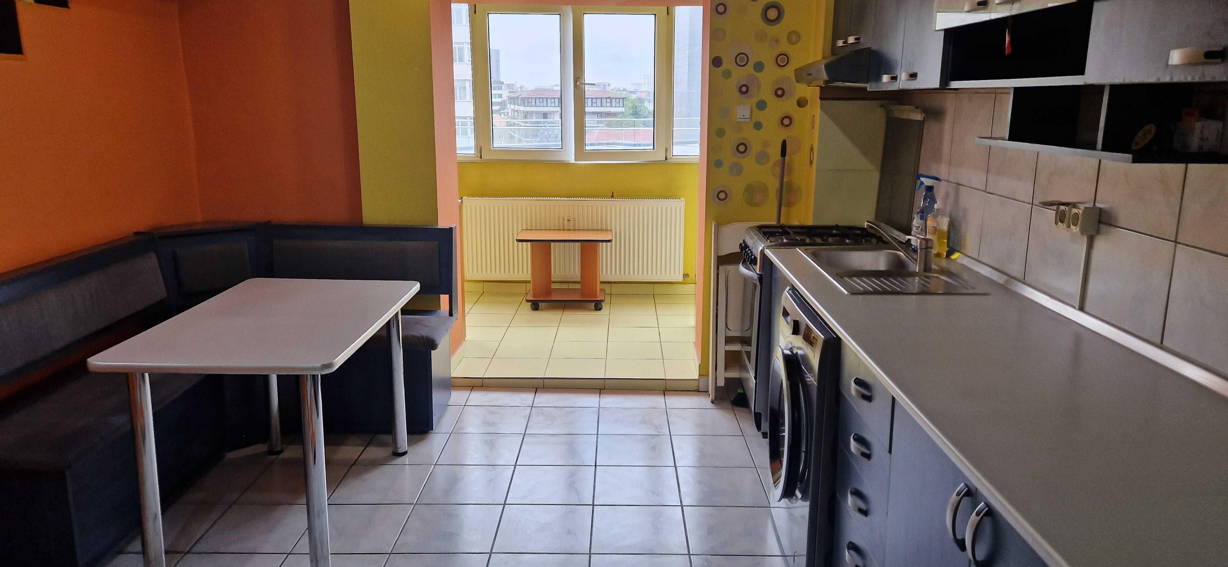 Apartament de inchiriat