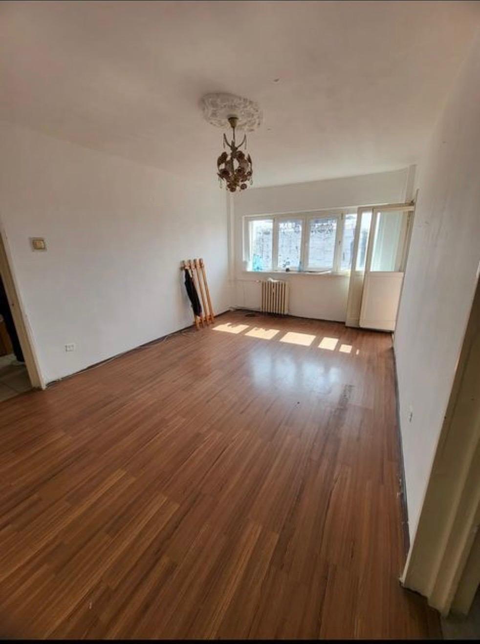 Vând apartament cu 2 camere Lacul Tei. - imagine 1