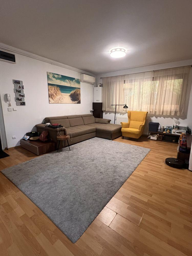 Vanzare apartament 3 camere, curte proprie Colentina- Dna Ghica