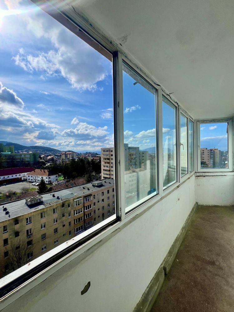 Apartament 3 camere zona Grivitei