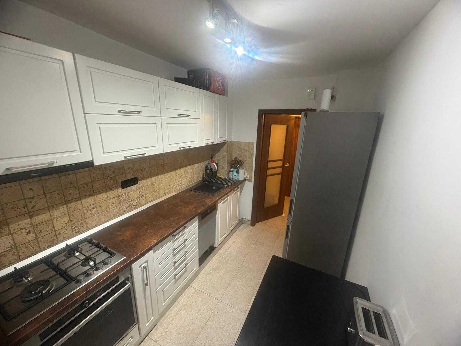 Apartament 2 camere, 4 min metrou Dristor, loc parcare inclus, prima inchiriere, comision 0!!