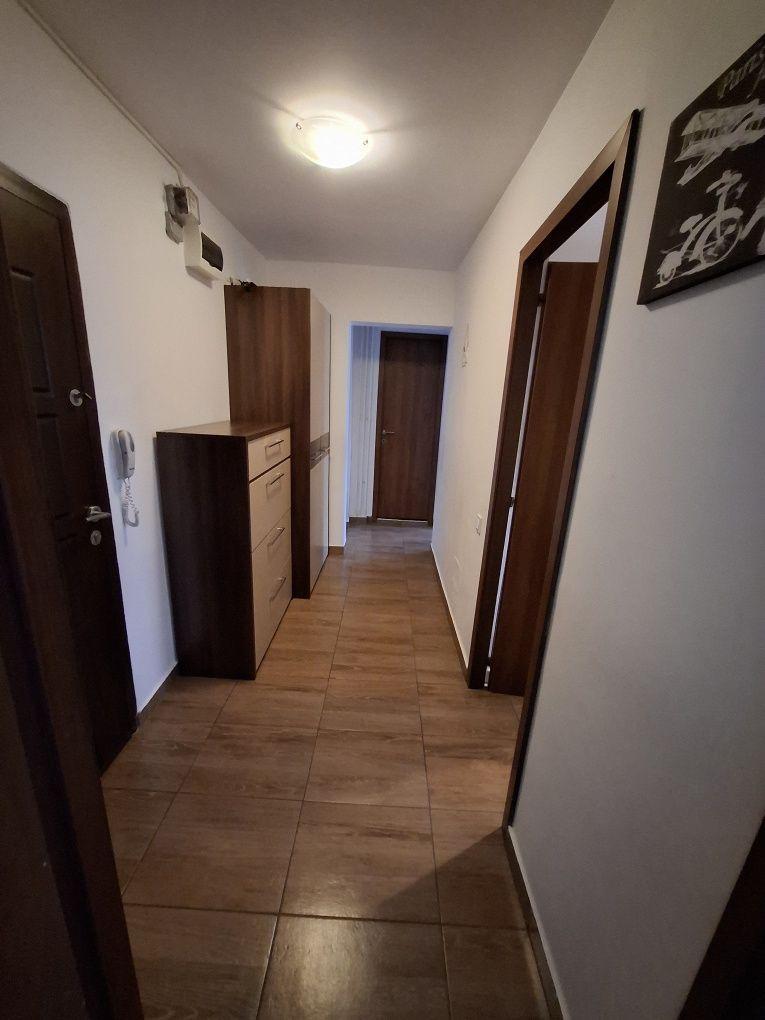 2 Camere Decomandat / capat 41/ Drumul Taberei  

Taberei